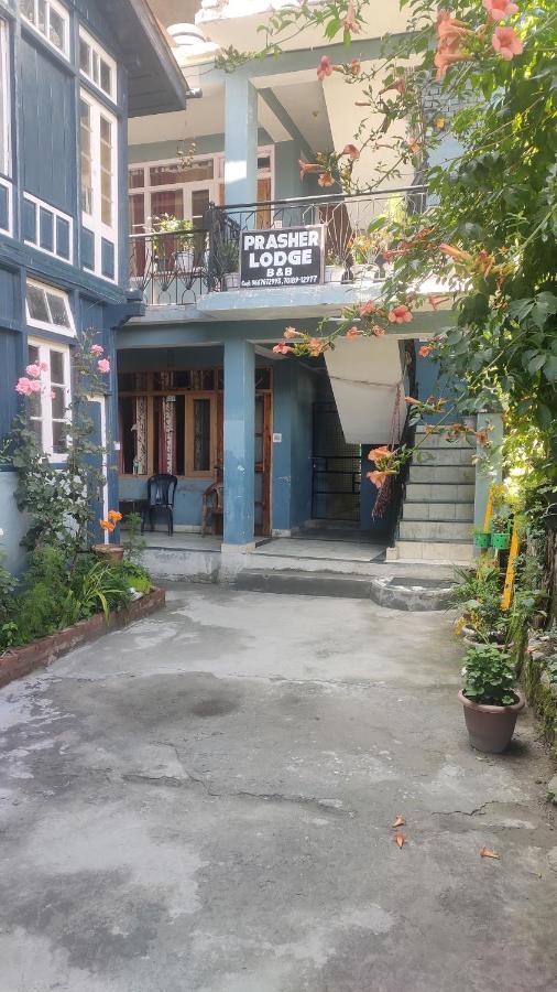 The Prasher Lodge Mall Road Manali Εξωτερικό φωτογραφία